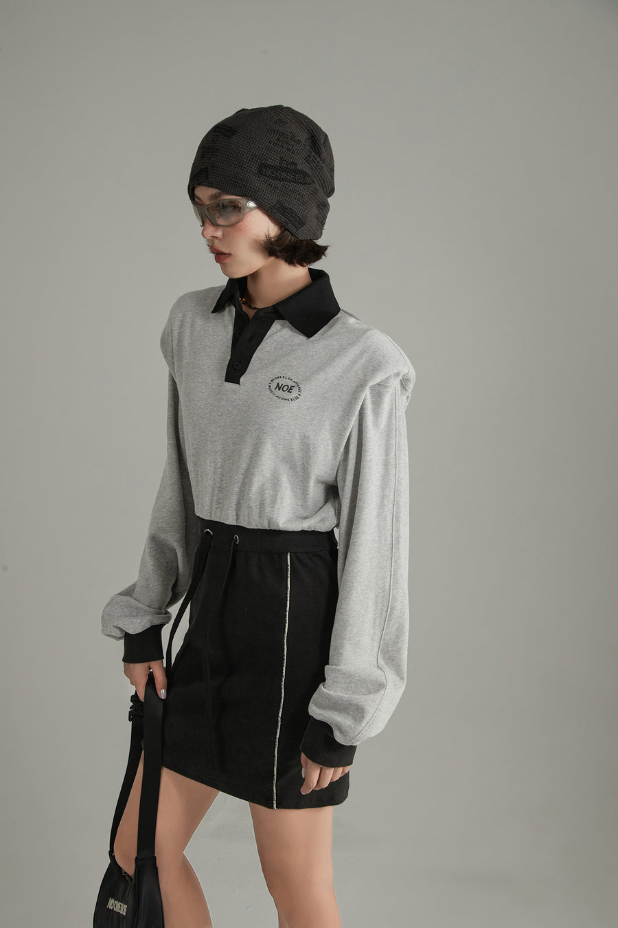 CHUU Contrast Color Polo Neck Dress