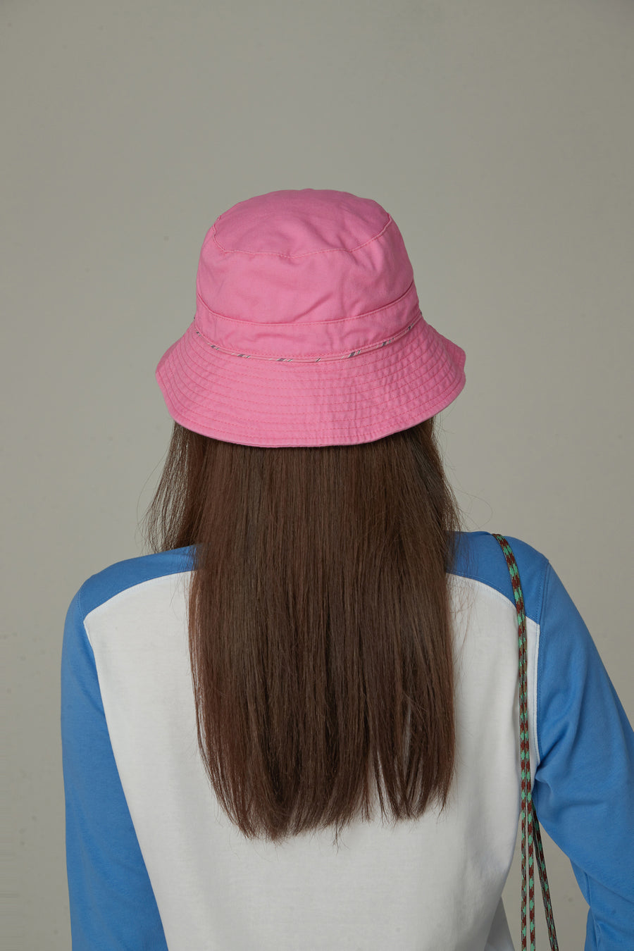 CHUU Two Way Color Bucket Hat