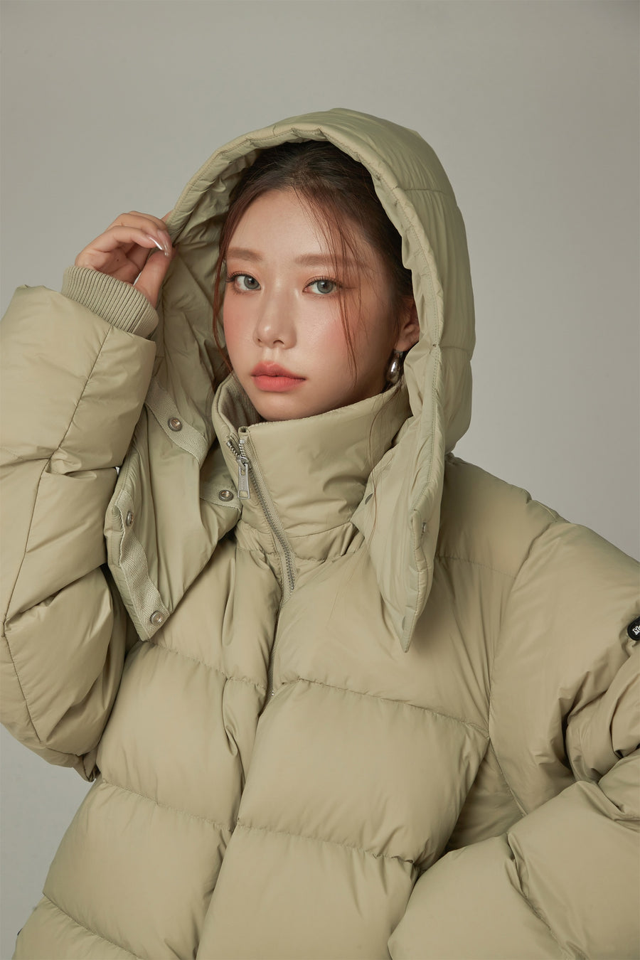 CHUU Solid Hooded Padded Jacket