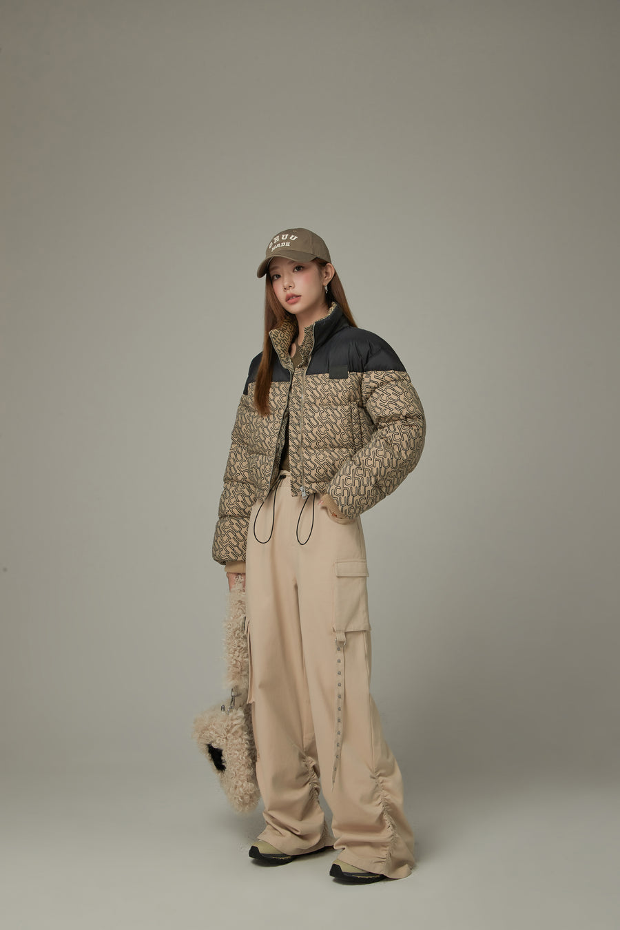 CHUU Two Toned Duck Down Padded Jacket