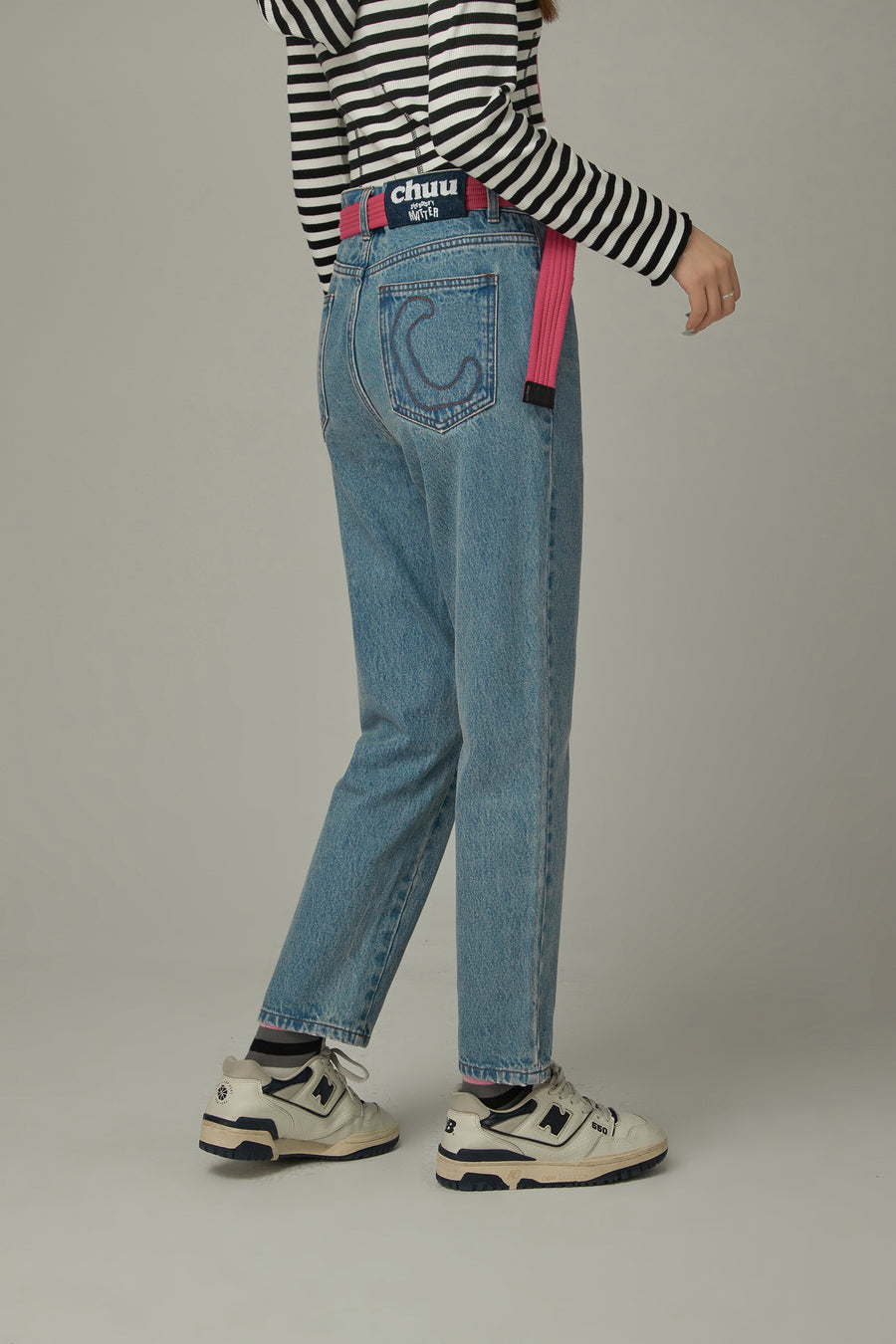 CHUU Logo Embroidered Denim Jeans