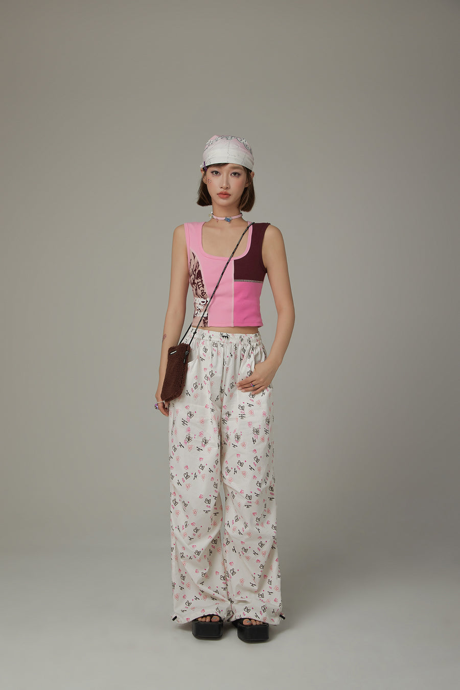 CHUU Heart String Wide Pants