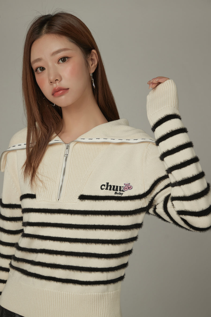 CHUU Big Collar Striped Knit Sweater