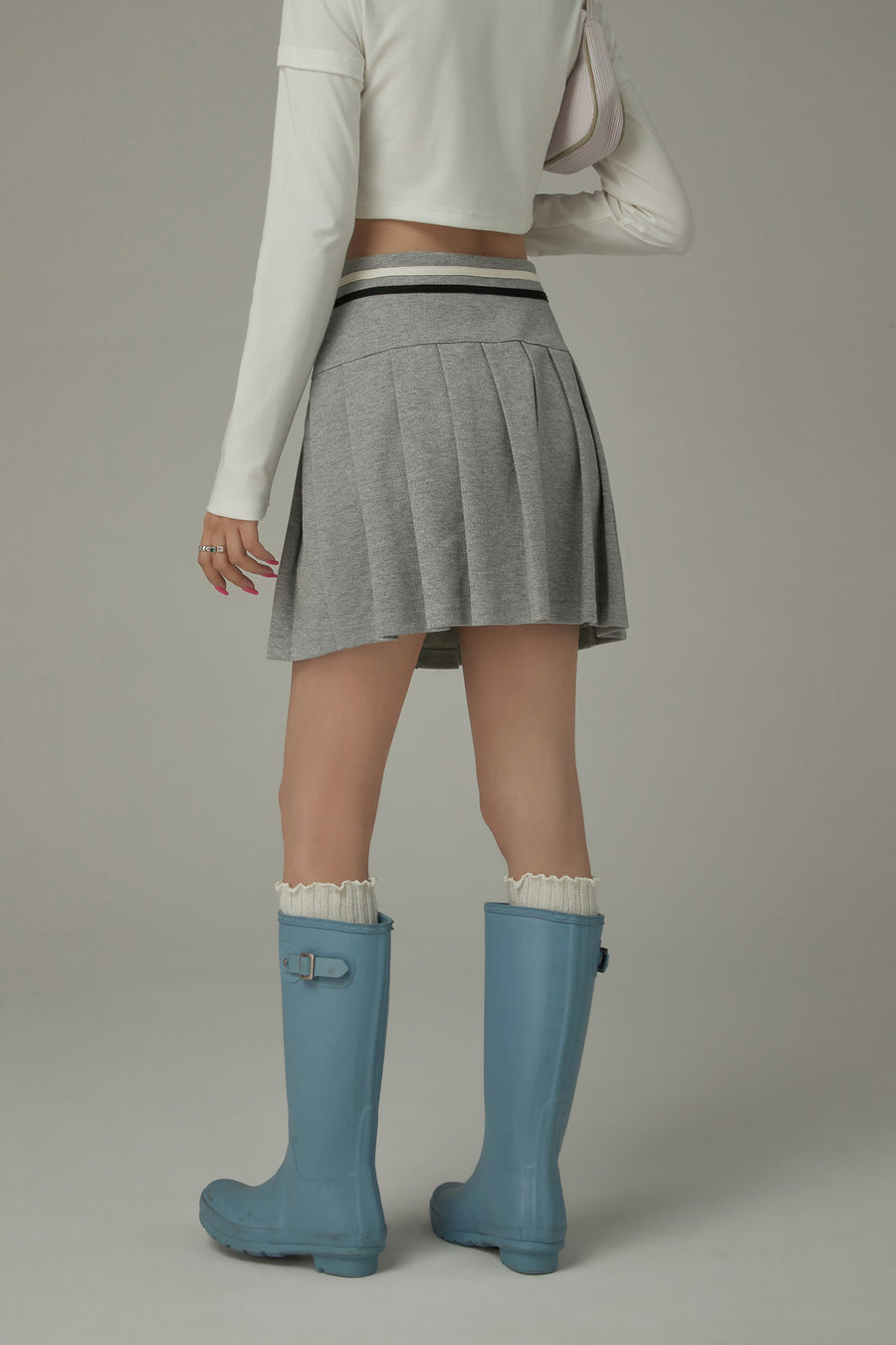 CHUU Color Line Pleated Sporty Mini Skirt