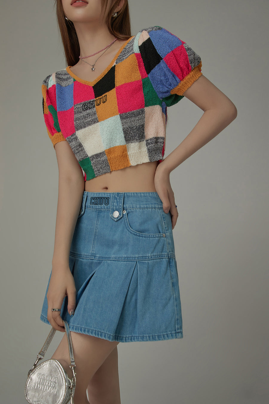 CHUU Color Check Pattern Cropped Knit Top