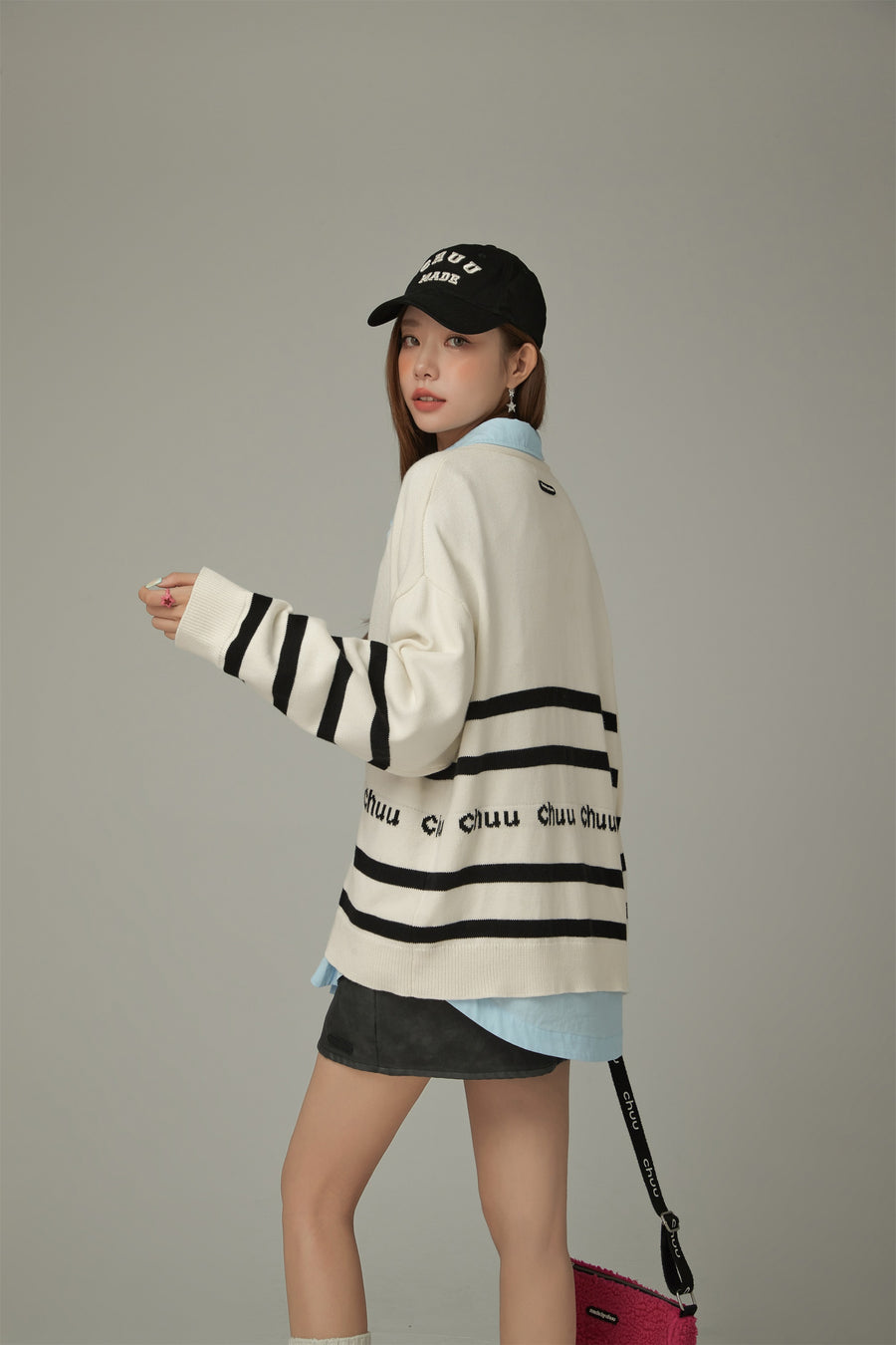 CHUU Lettering Striped Knit Cardigan