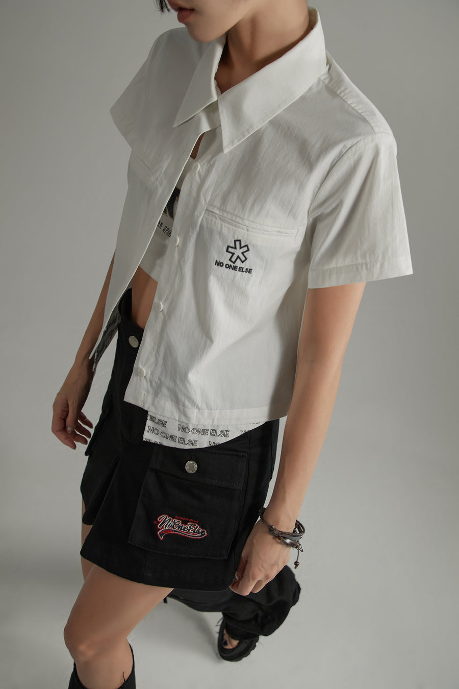 CHUU Cotton Embroidered Boxy Short Sleeve Crop Shirt