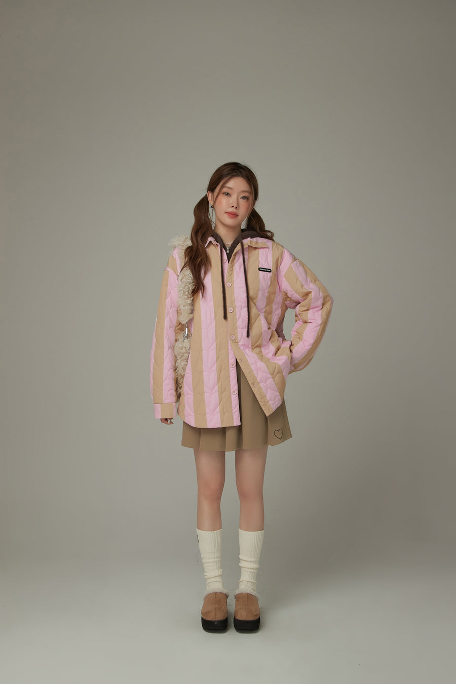 CHUU Striped Heart Quilted Jacket