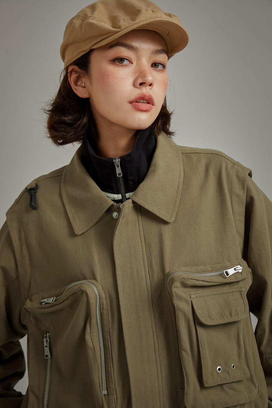 CHUU Big Pocket Zip-Up Jacket