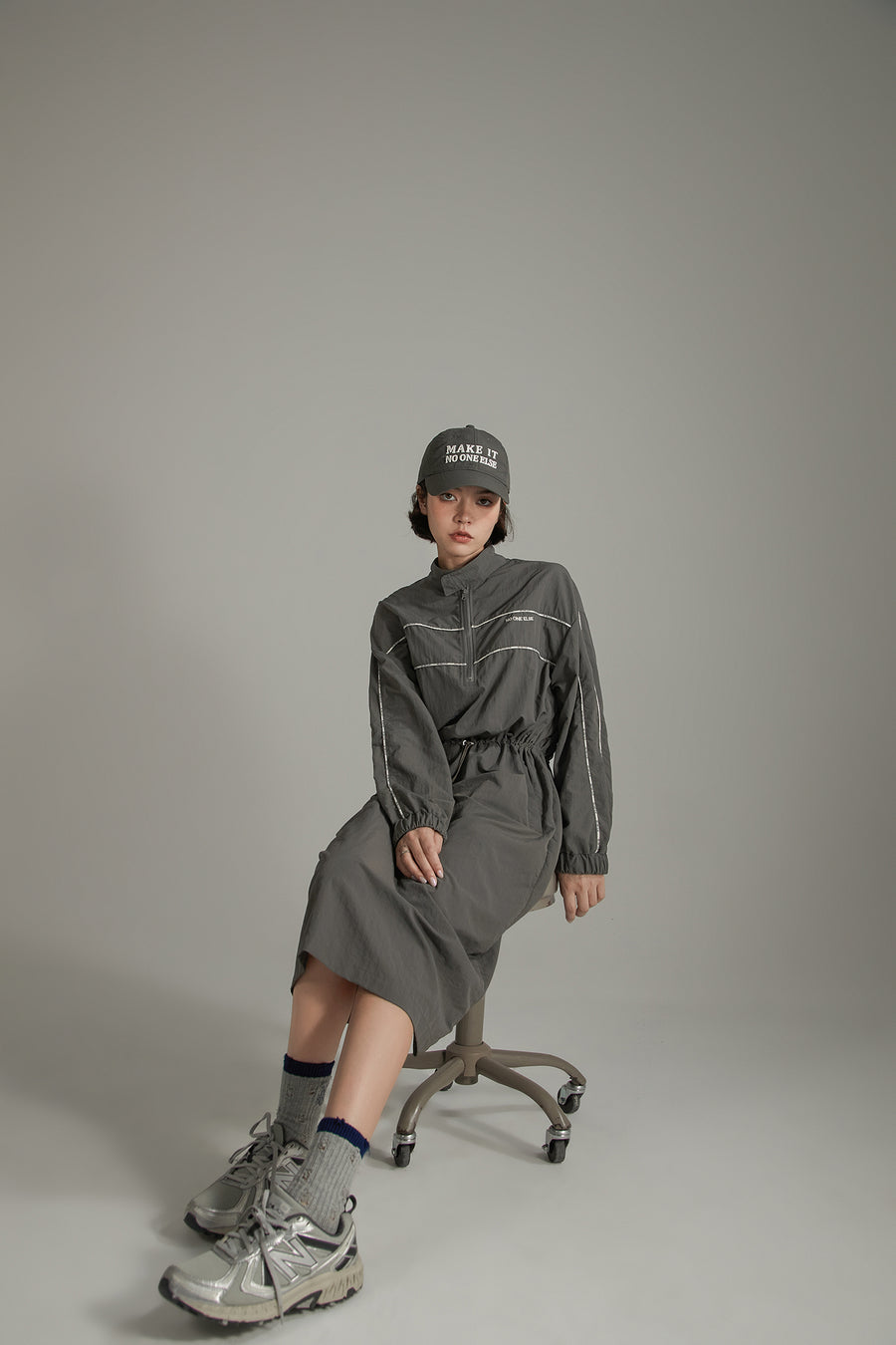 CHUU Half Zip-Up Elastic Long Dress