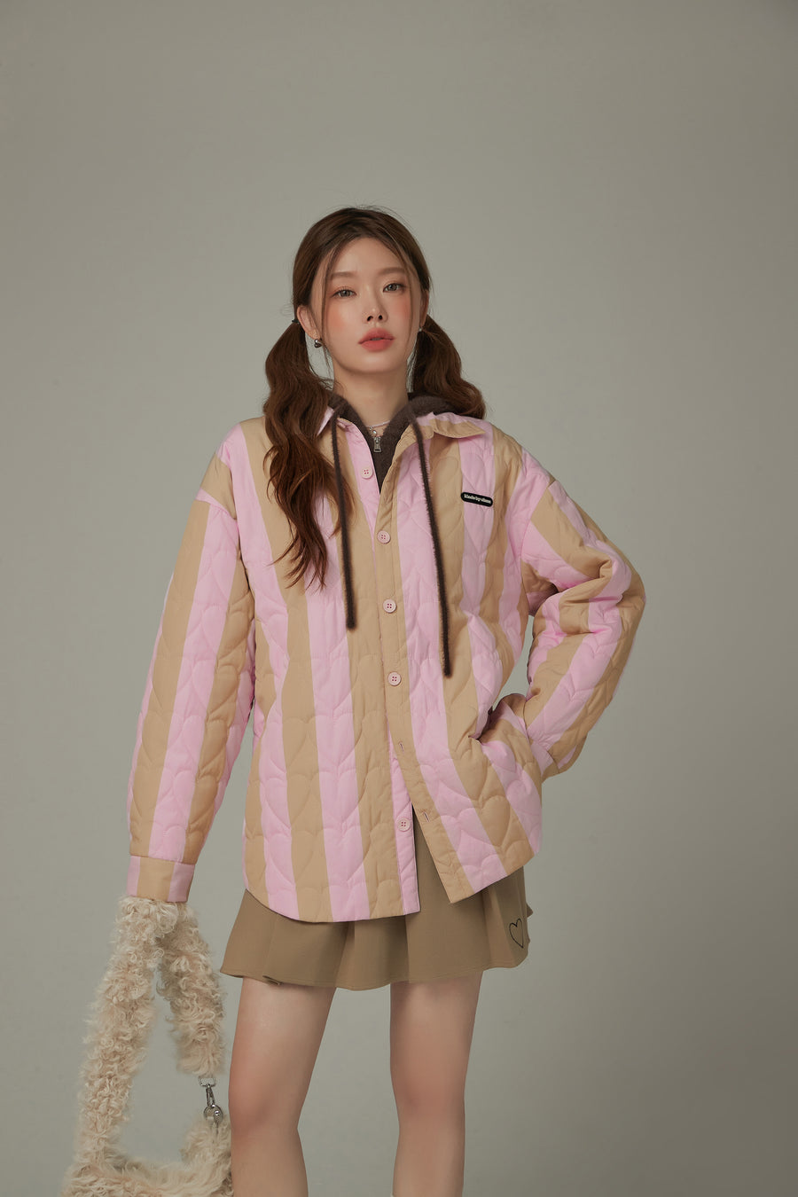 CHUU Striped Heart Quilted Jacket