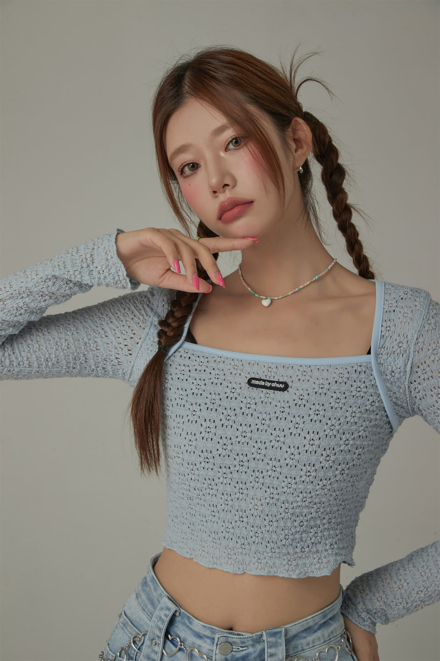 CHUU Flower Holes Pattern Crop Slim Top