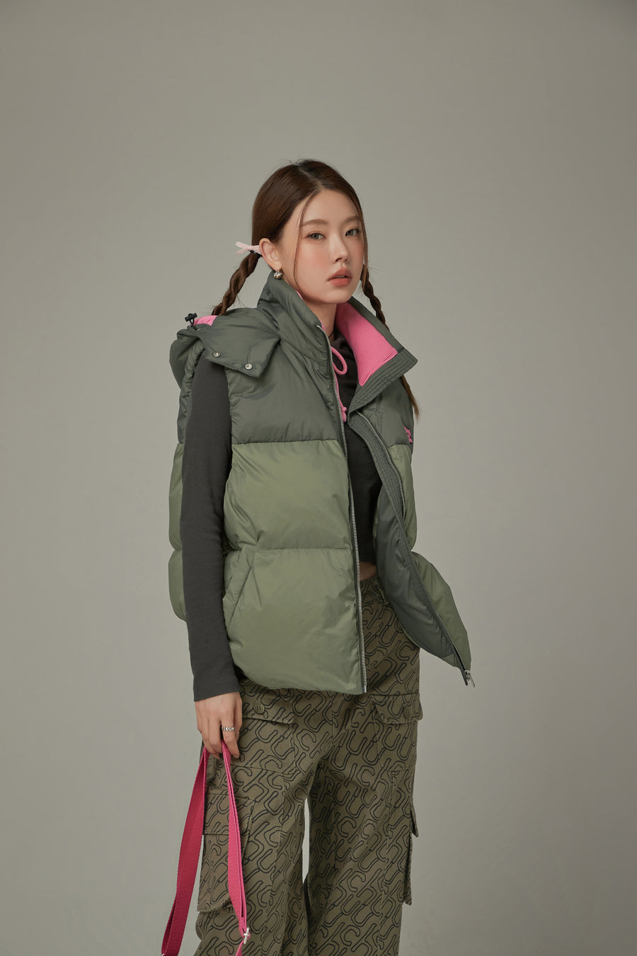 CHUU Color Matching Padded Vest