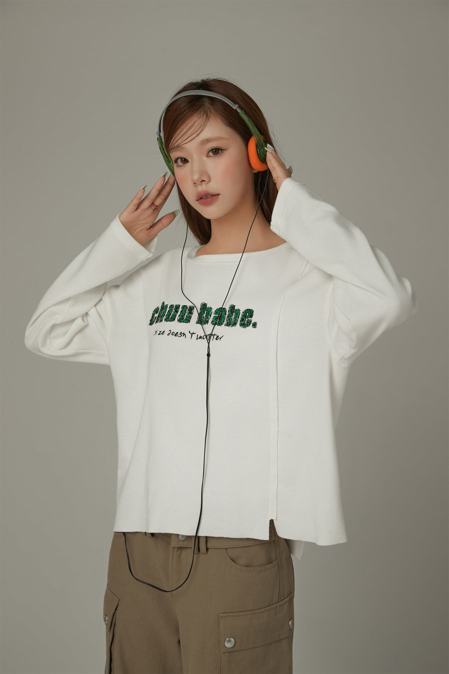 CHUU Embroidered Logo Boxy T-Shirt