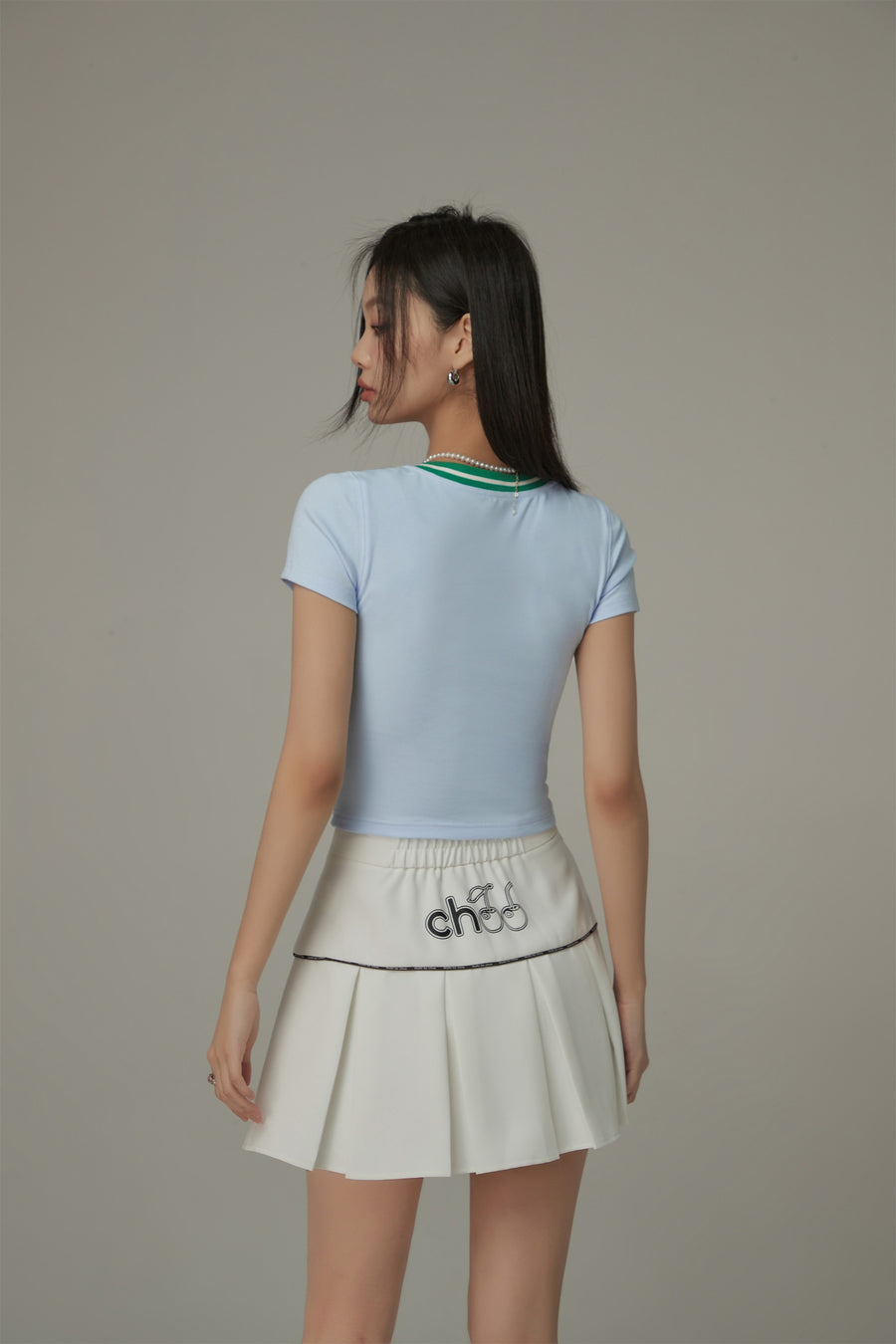 CHUU Open Collar Slim T-Shirt