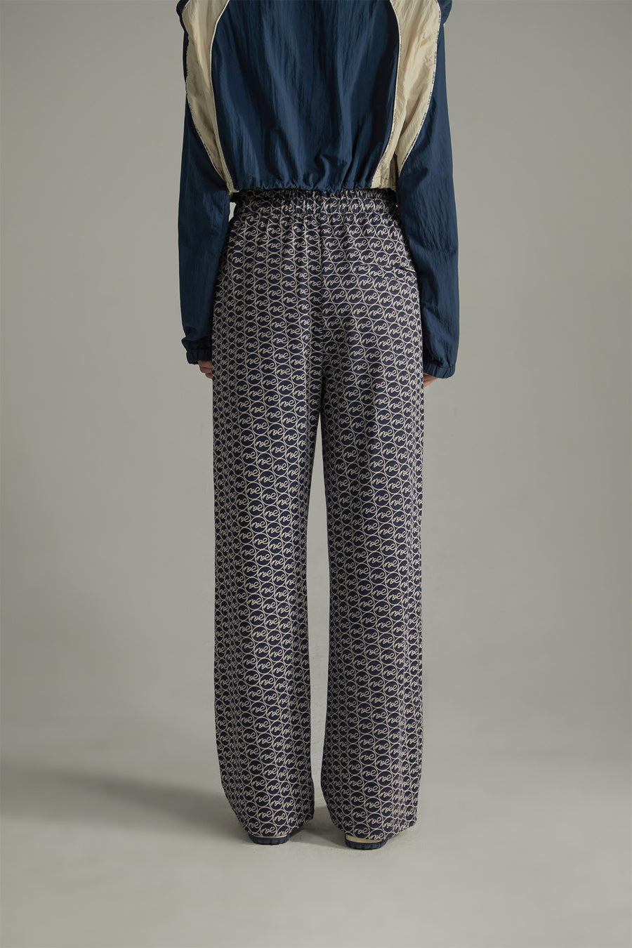 CHUU Letter Fully Printed Wide Leg Casual Pants