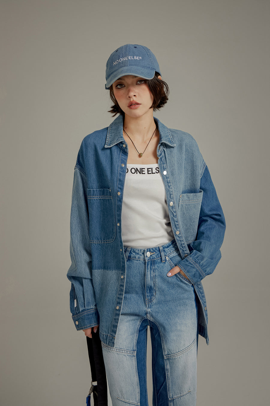 CHUU Color Matching Denim Shirt