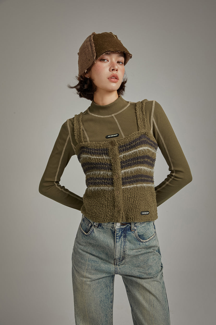 CHUU Striped Fuzzy Sleeveless Bustier Top