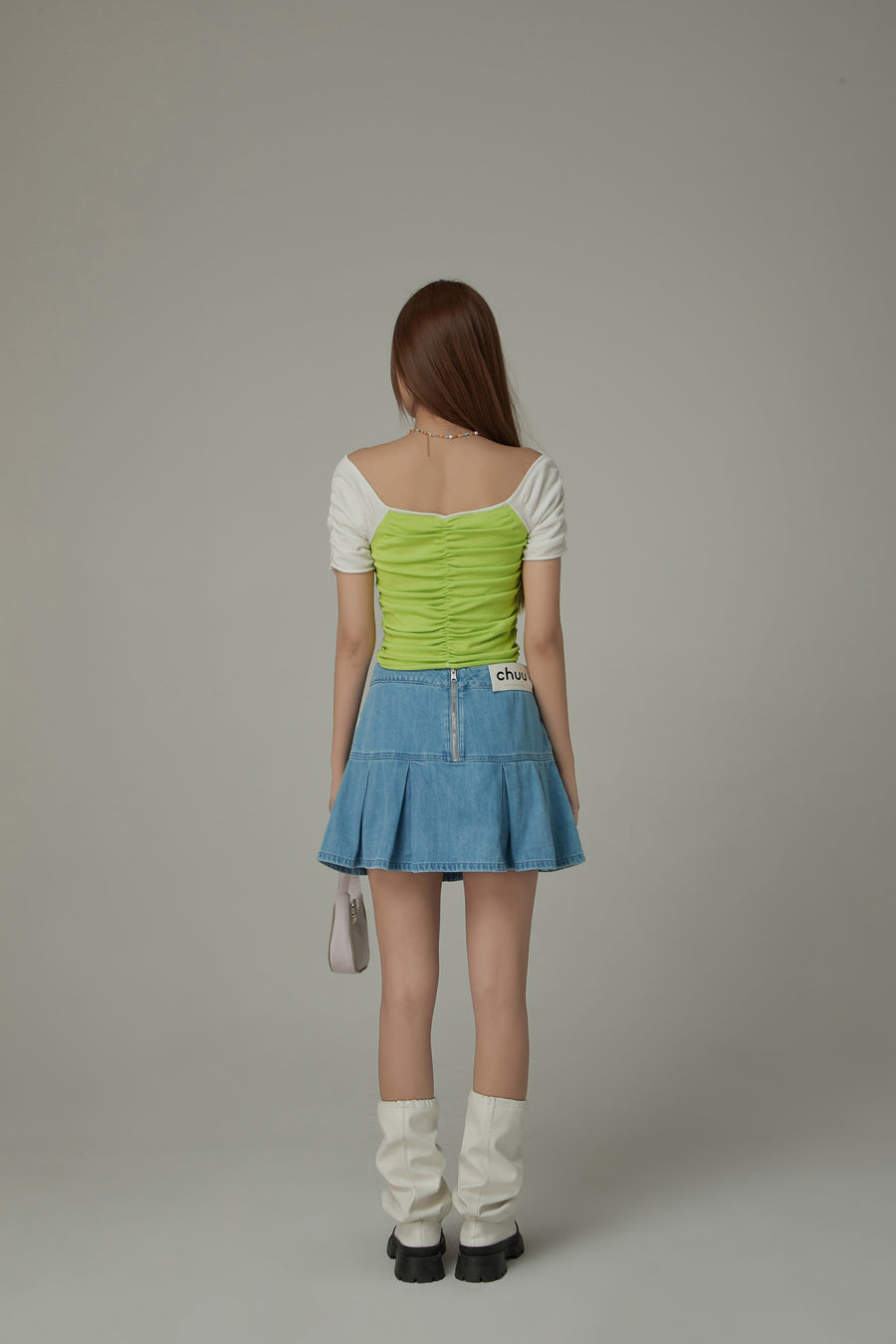 CHUU Off The Shoulder Shirred Knit Top