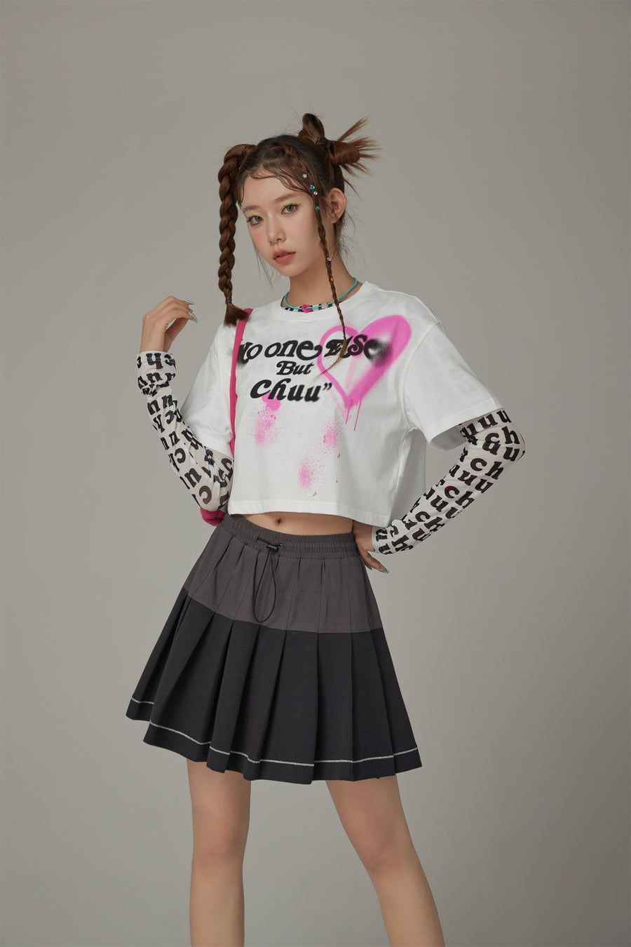 CHUU Collab Logo Heart Cropped T-Shirt