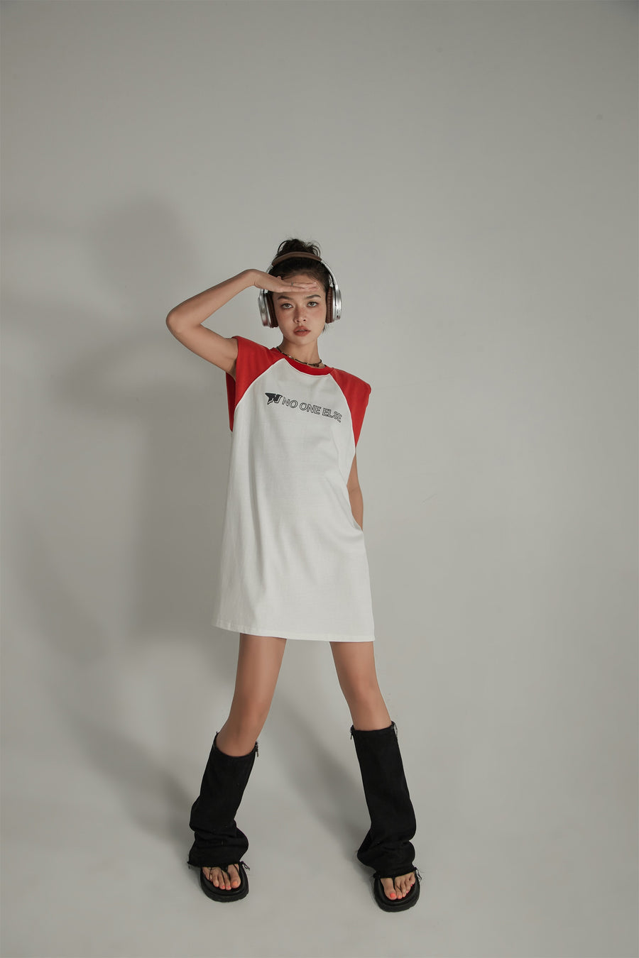 CHUU Noe Raglan Sleeveless Mini T-Shirt