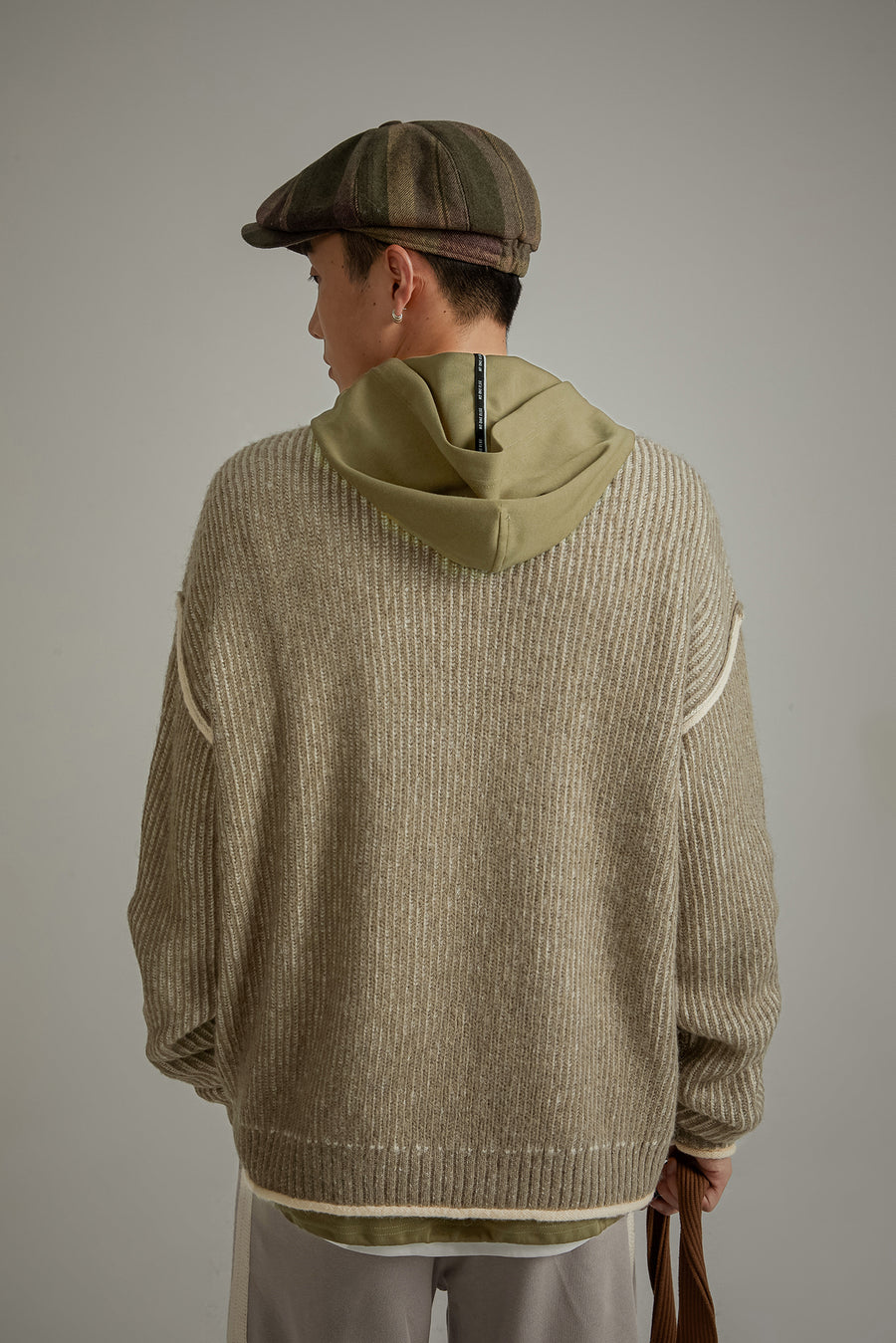 CHUU Line Color Combination Loose Knit Sweater