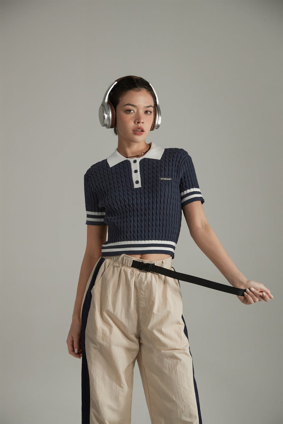 CHUU Colorblocked Striped Knit Slimfit Top