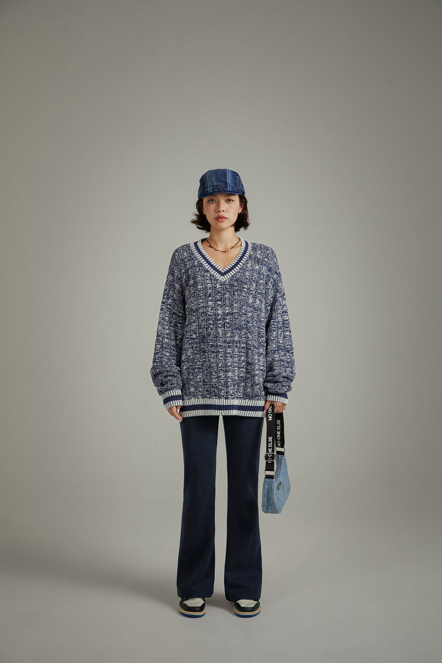 CHUU V-Neck Loose Knit Sweater