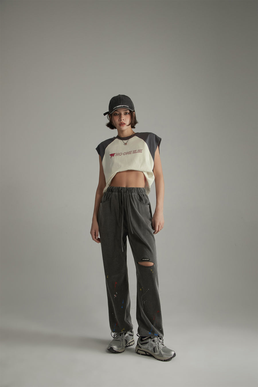 CHUU Street Style Paint Spots Slit String Pants