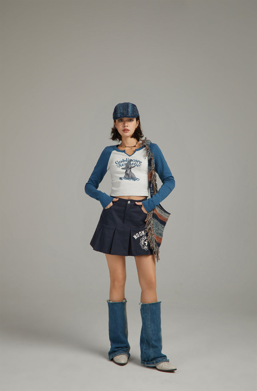 CHUU Logo Mini Pleated Skirt