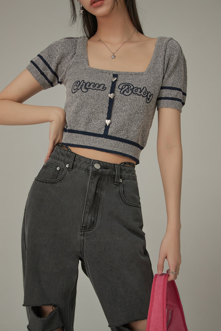 CHUU Chuu Baby Square Neck Heart Button Crop Kniit Top