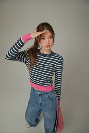 Color Lined Cropped Knit Top