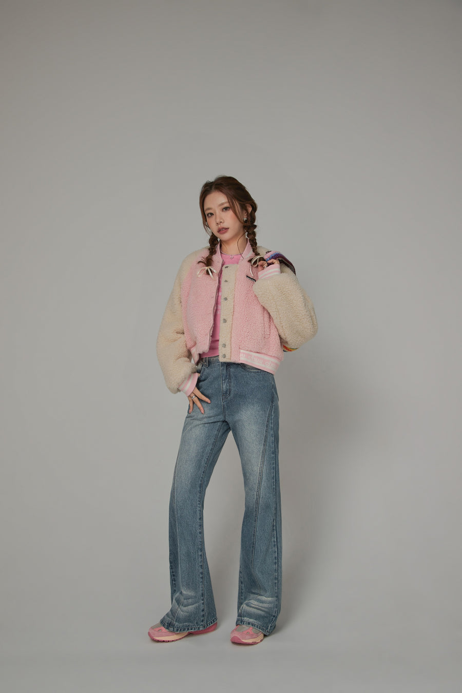 CHUU Washed Stitched Semi Bootcut Denim Pants