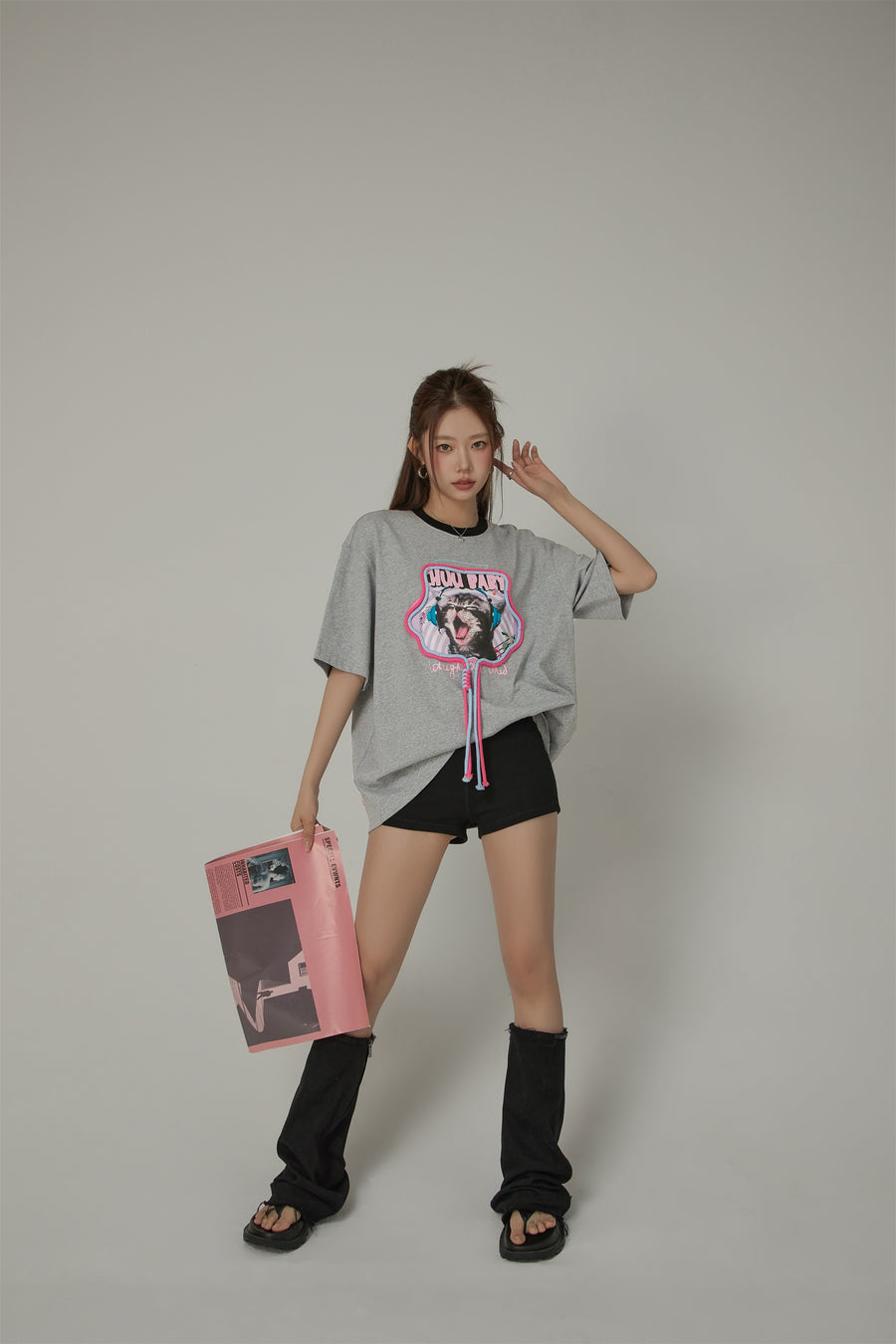 CHUU Slim Sporty Shorts