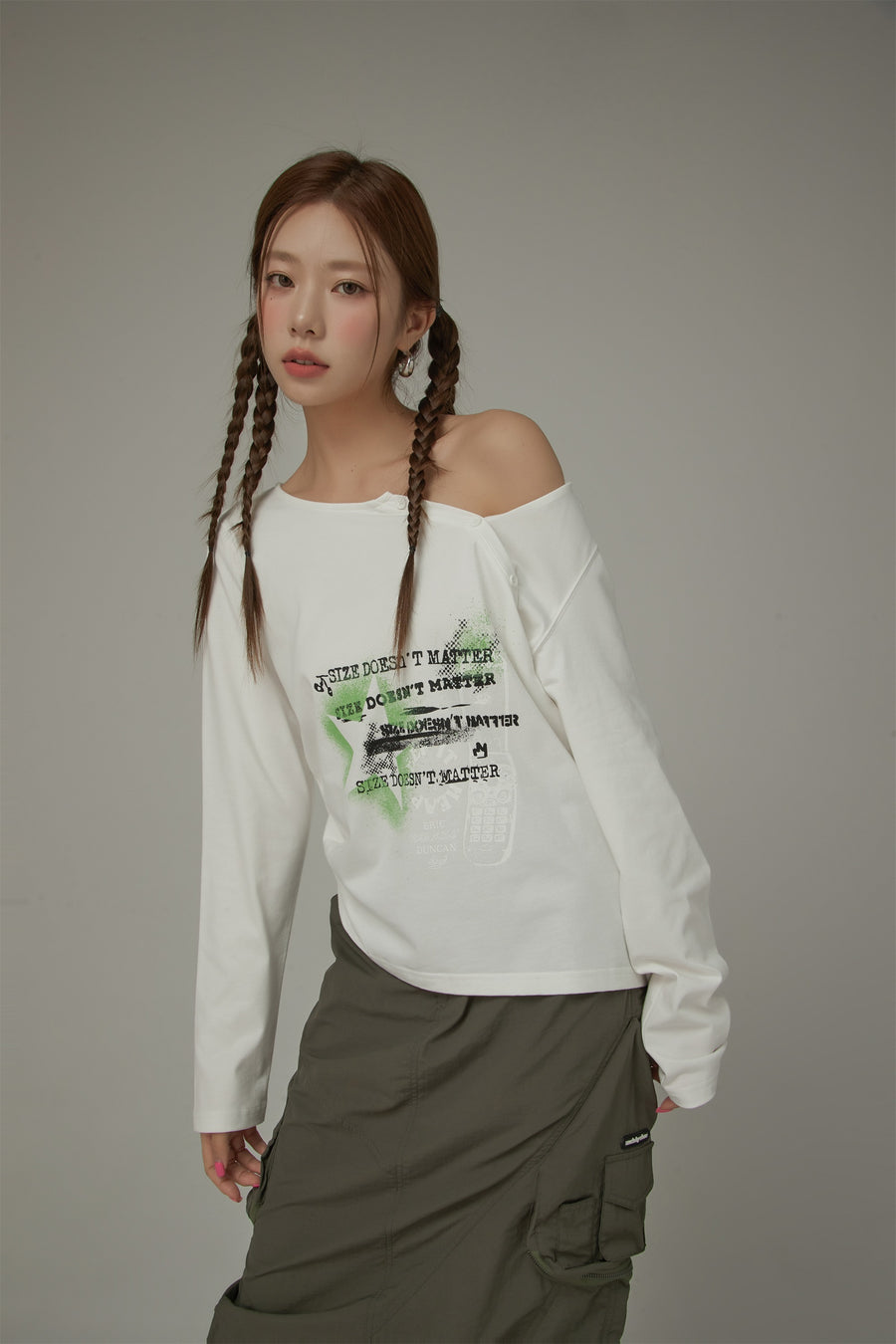 CHUU Size Doesn¡¯T Matter Buttoned Off-Shoulder Top