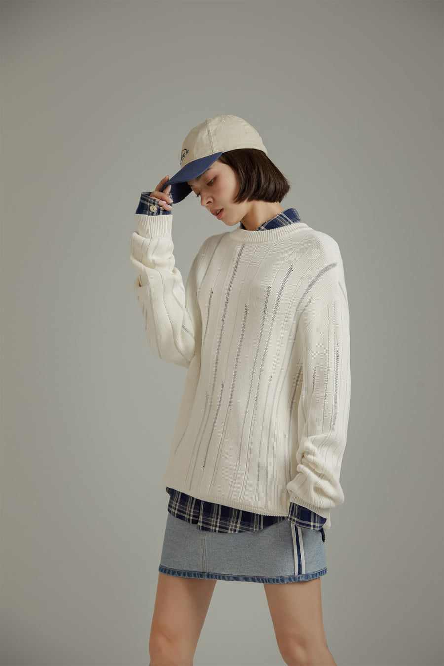 CHUU Solid Color Loosefit Knitted Sweater