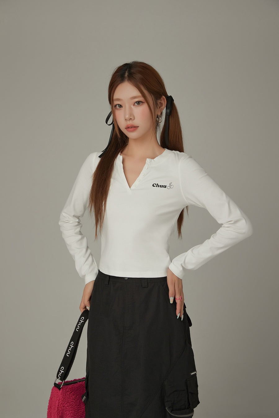 CHUU Logo Cherry Basic Button T-Shirt