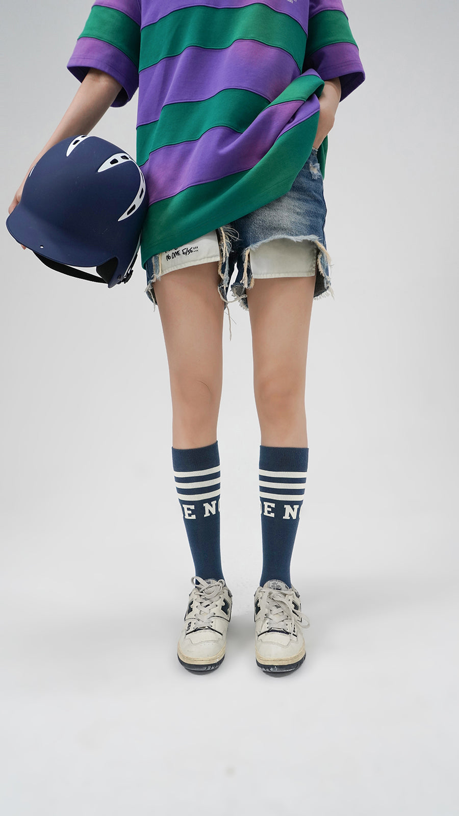 CHUU Noe Striped Basic High Socks