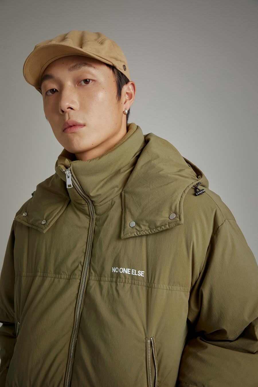 CHUU Hooded Loose Padded Jacket