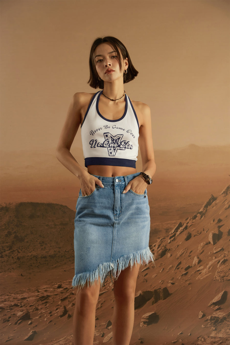 CHUU Asymmetrical Fringed Denim Skirt