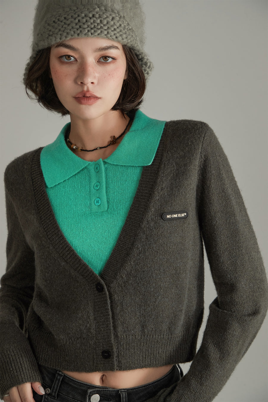 CHUU Color Combination Layered Knit Sweater