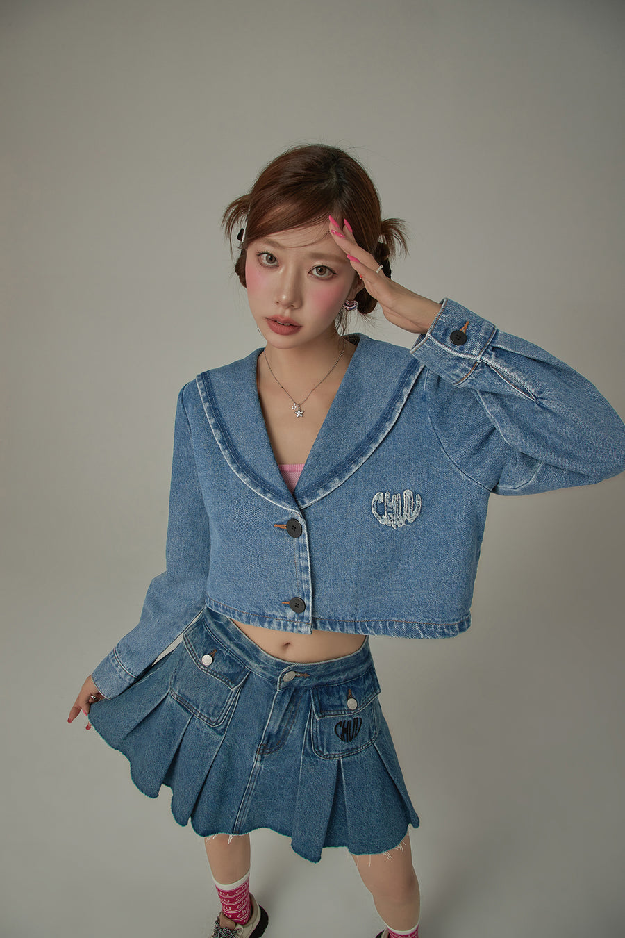 CHUU Embroidered Raw Edge Logo Sailor Denim Jacket