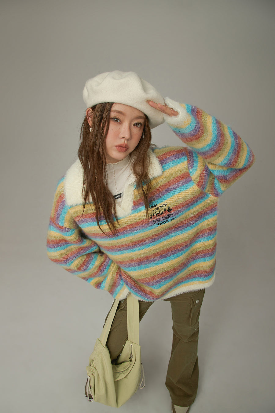 CHUU Collar Rainbow Stripe Knit Sweater