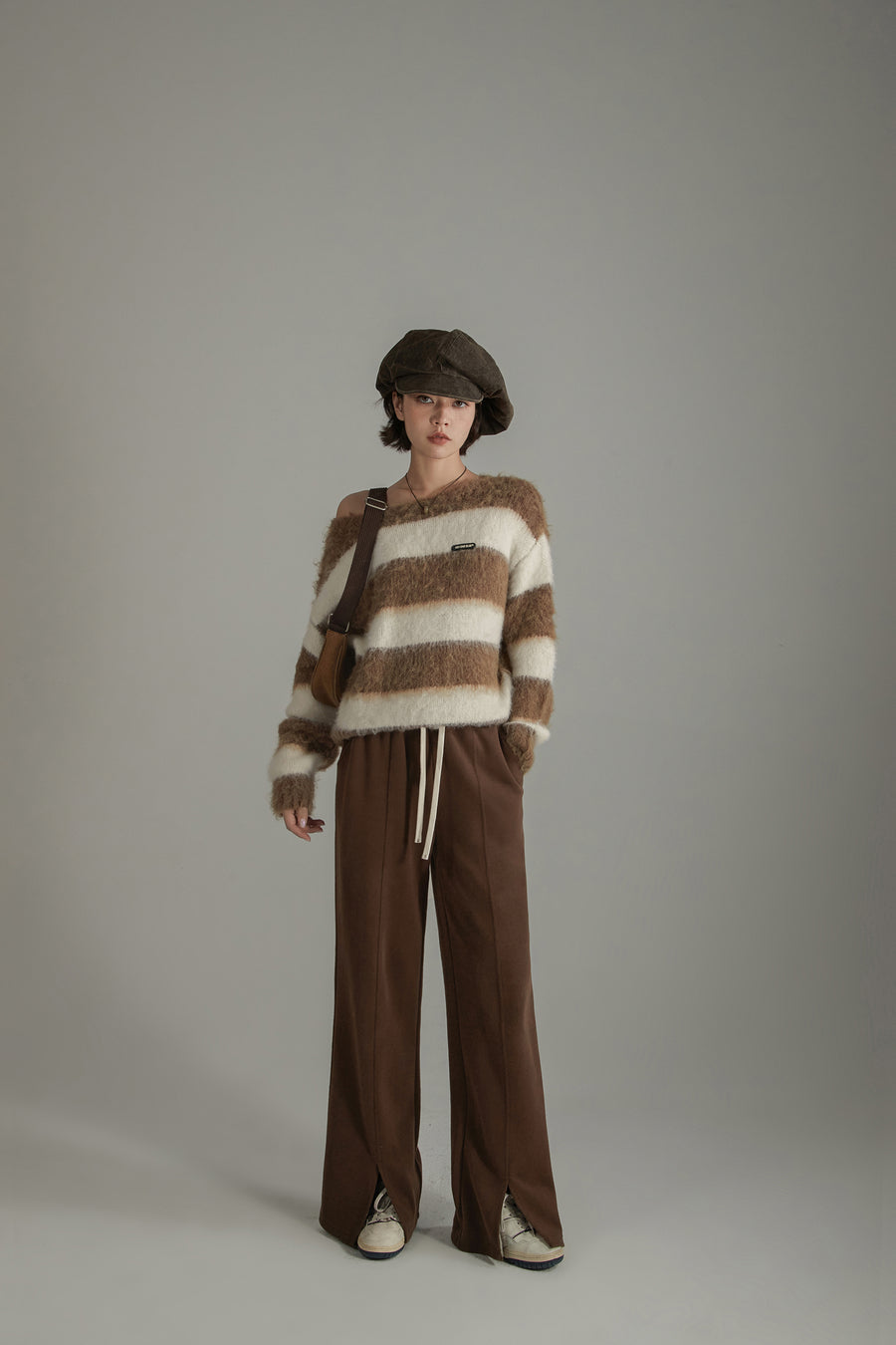 CHUU Simple Color Stripe Knit Sweater