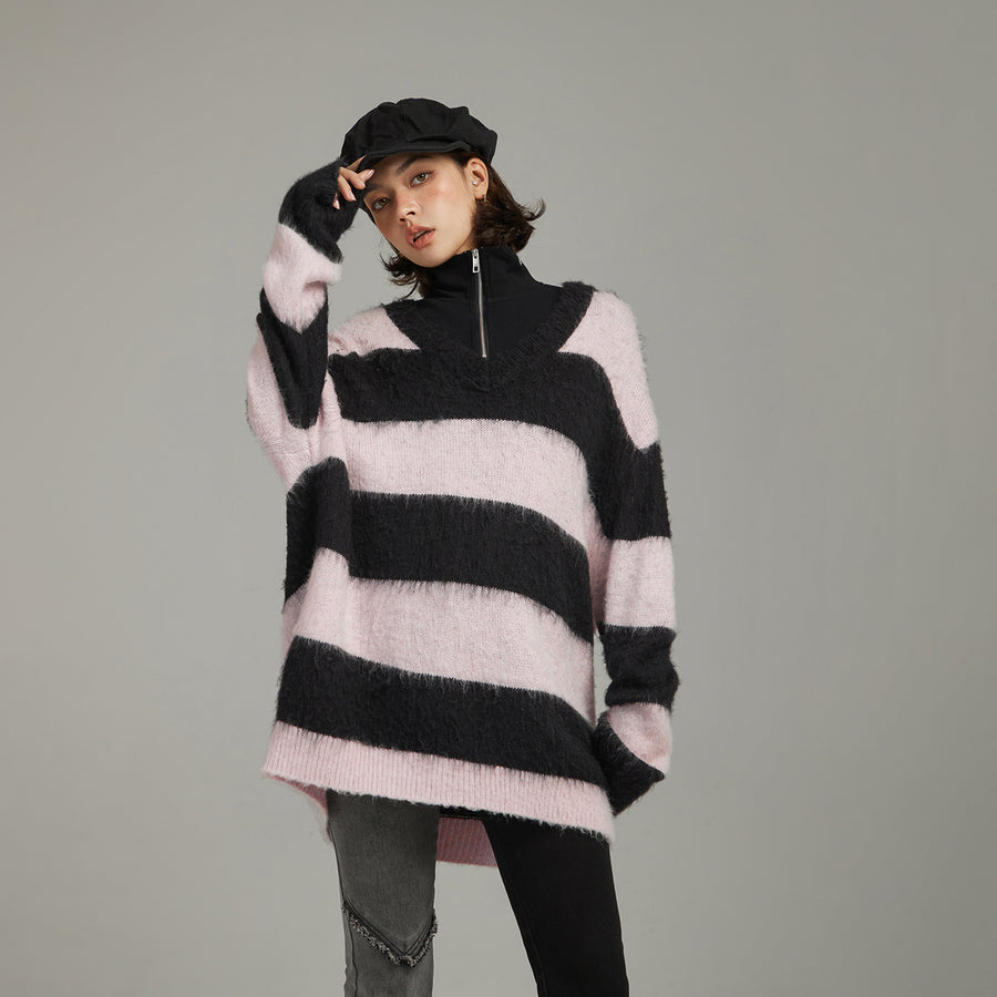 CHUU V-Neck Color Stripe Knit Sweater