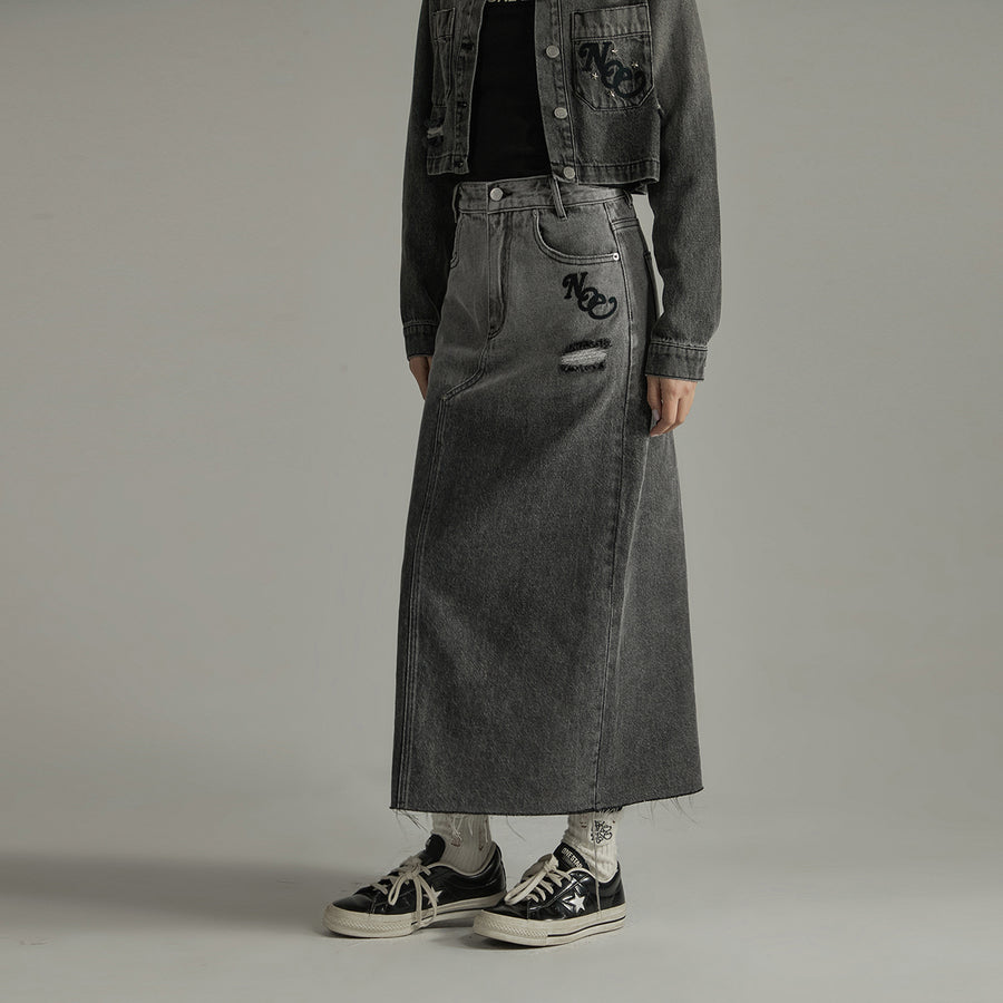 CHUU High Waist Embroidered Long Ripped Denim Skirt