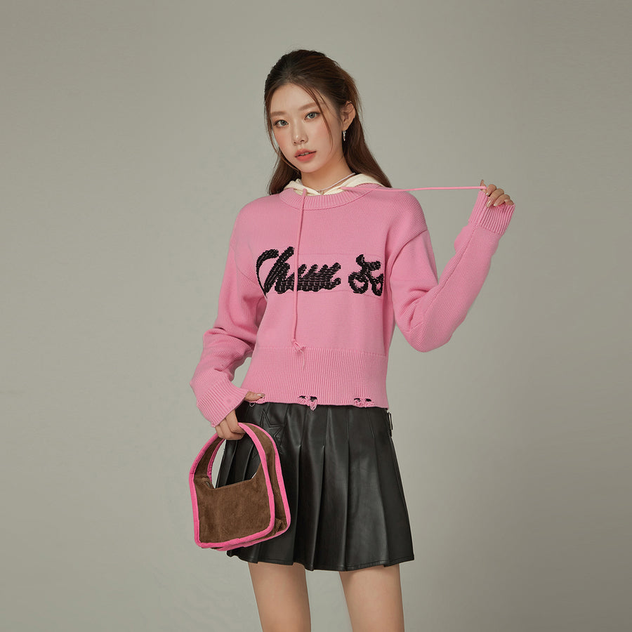 CHUU Distressed Lettering Crop Knit Sweater