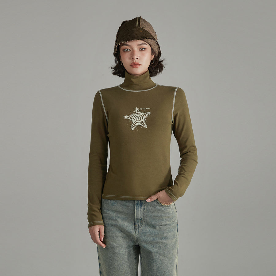 CHUU Star High Neck Stitch Top