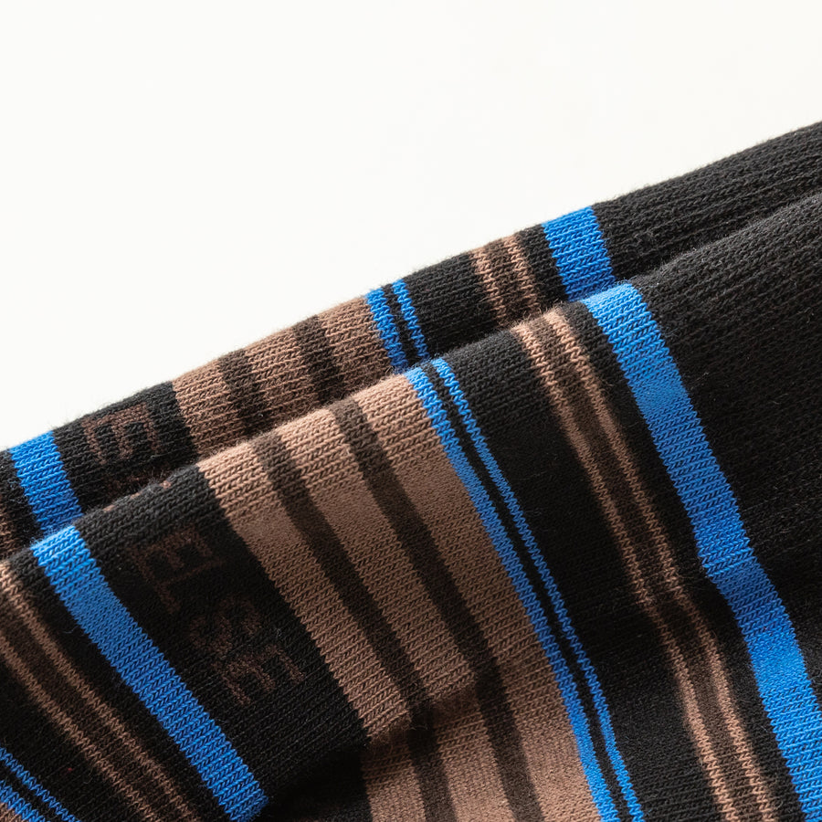 CHUU Noe Lettering Colorblocked Striped Socks