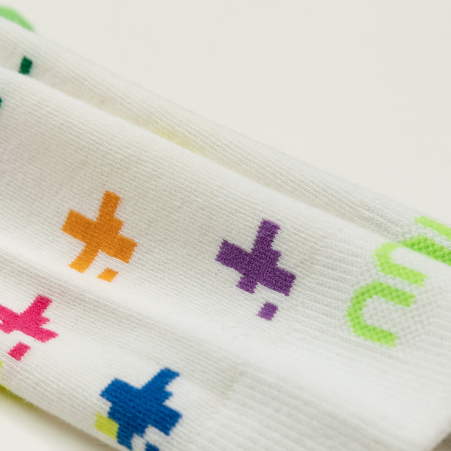 CHUU Colored Pixel Print High Socks